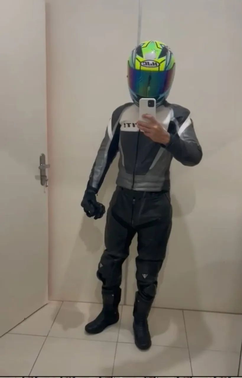 Macacão de Moto Speed REV'IT! - Seminovo |Excelente Estado tamanho 42