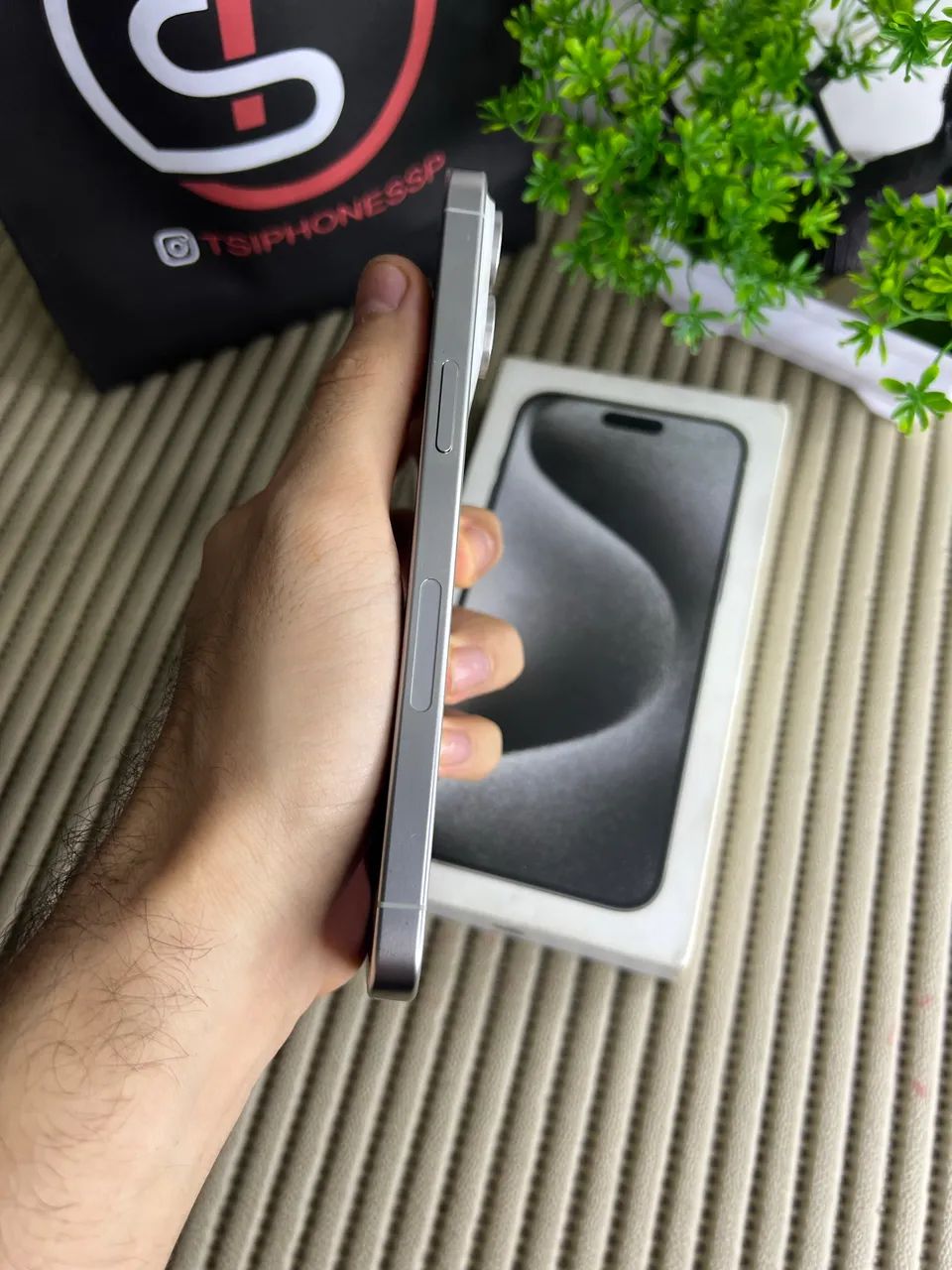 Iphone 15 Pro max 256Gb bateria 88% - Foto 4