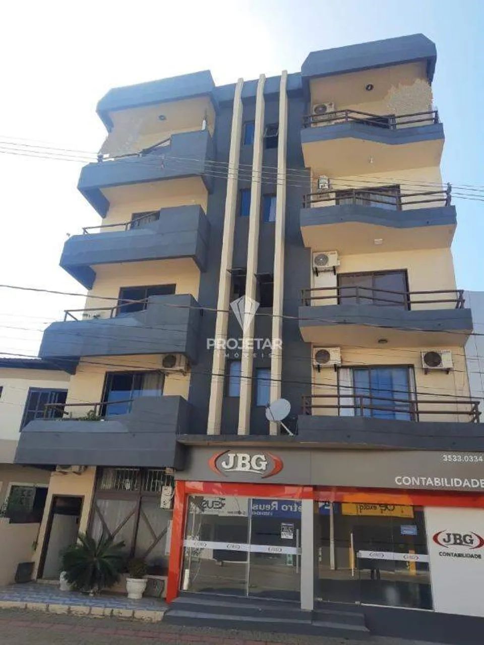 Apartamento à venda em Sombrio no bairro Centro