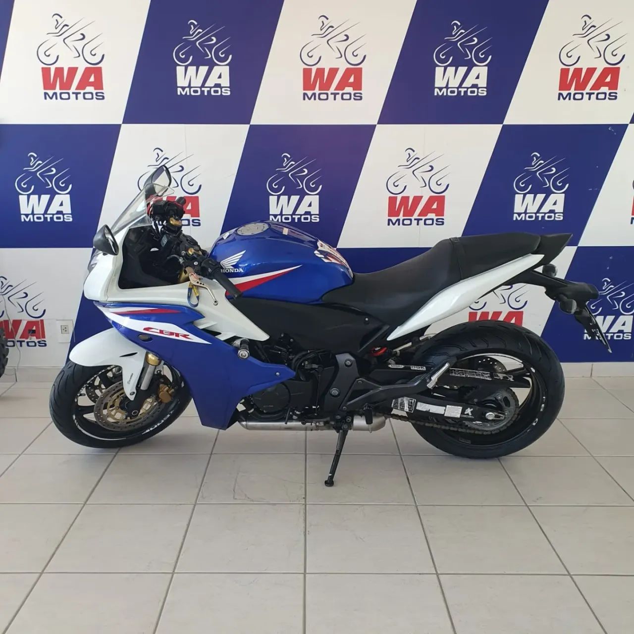 HONDA CBR 600F AZUL 2013 - Foto 5