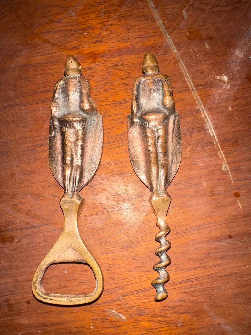 Conjunto de abridores antigos de bronze - Foto 2