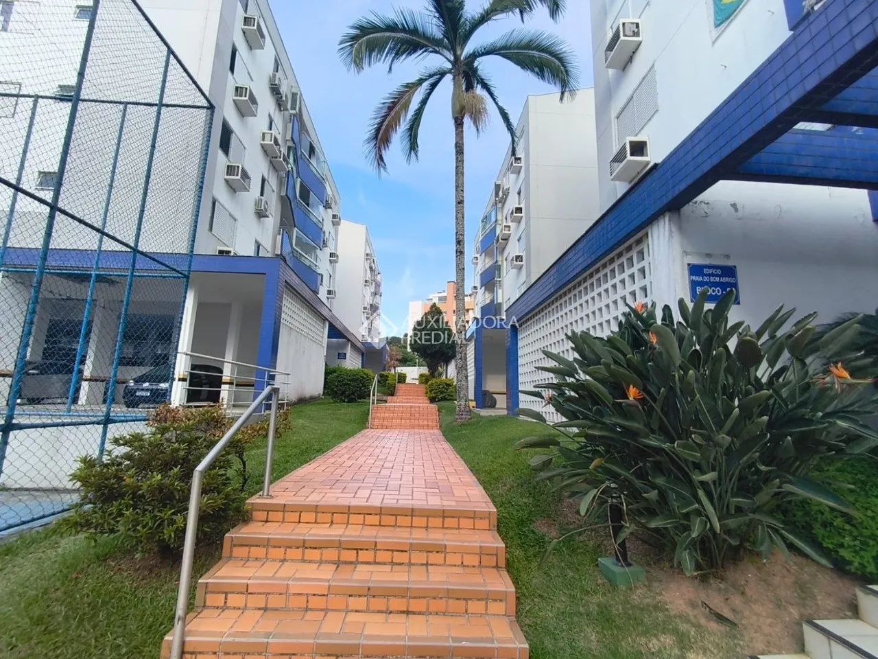 Apartamento com 3 dormitórios e suíte no bairro Abraão