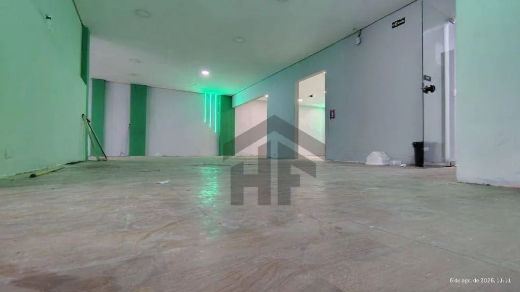 Loja Comercial de 500m² para alugar, localizada na Encruzilhada, Recife - Pernambuco. - Foto 5