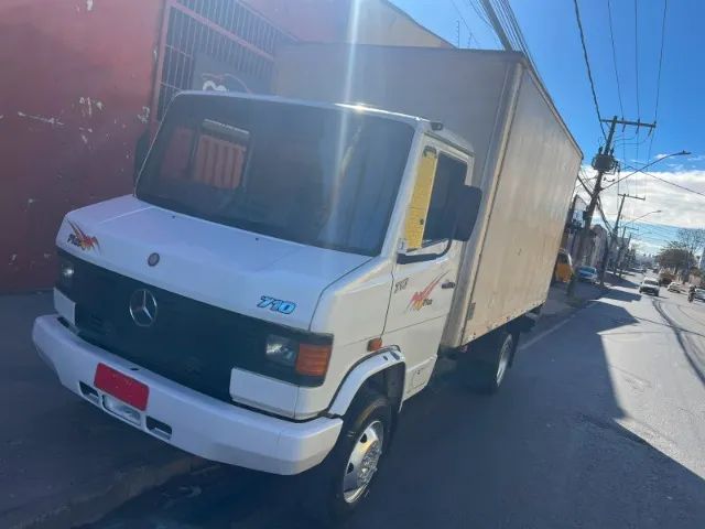 Mercedes 710 Plus 2009 - Foto 3