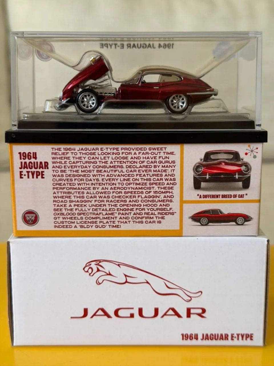 Hot Wheels RLC 1964 Jaguar E?Type - VERMELHO - Foto 5