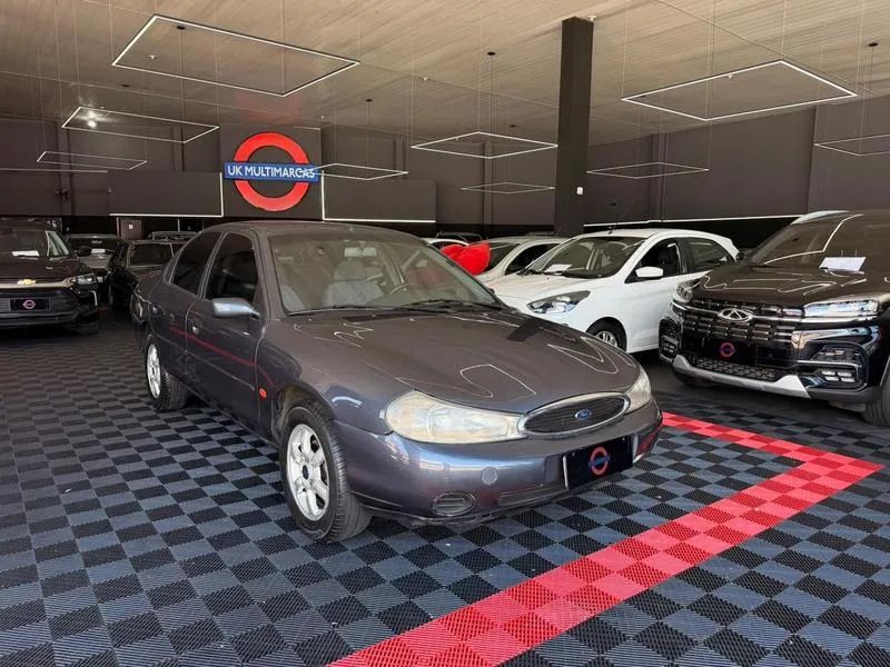 Ford Mondeo Mondeo CLX 1.8 4p e 5p 1997