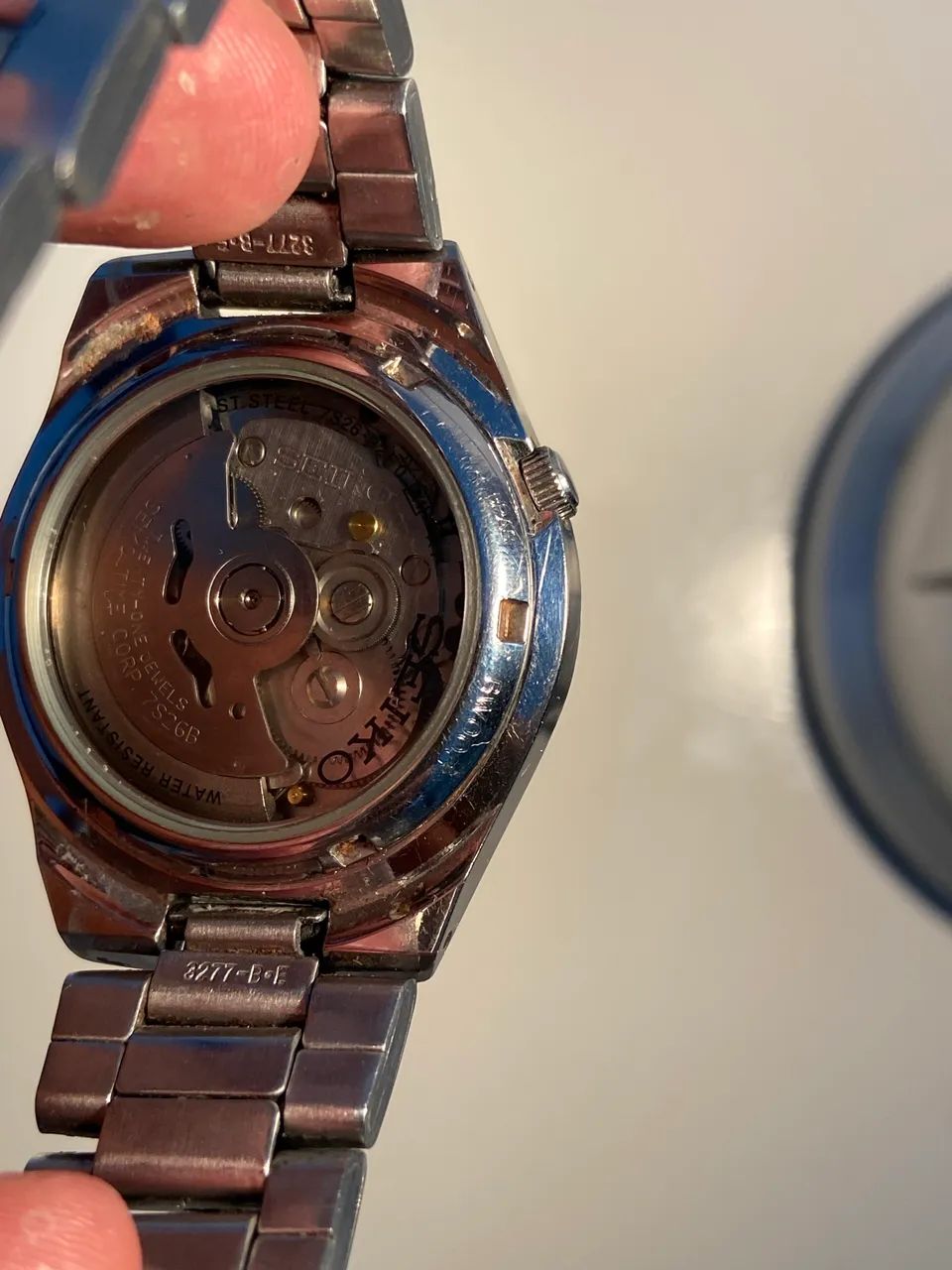 Seiko 5 branco com fundo transparente  - Foto 4