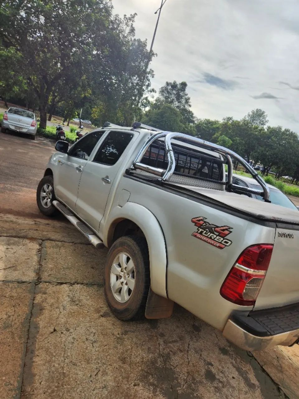 Toyota Hilux Hilux CD D4-D 4x4 2.5 16V 102cv TB Dies. 2008