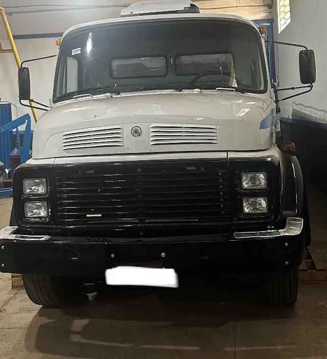 Caminhão Tanque 1113