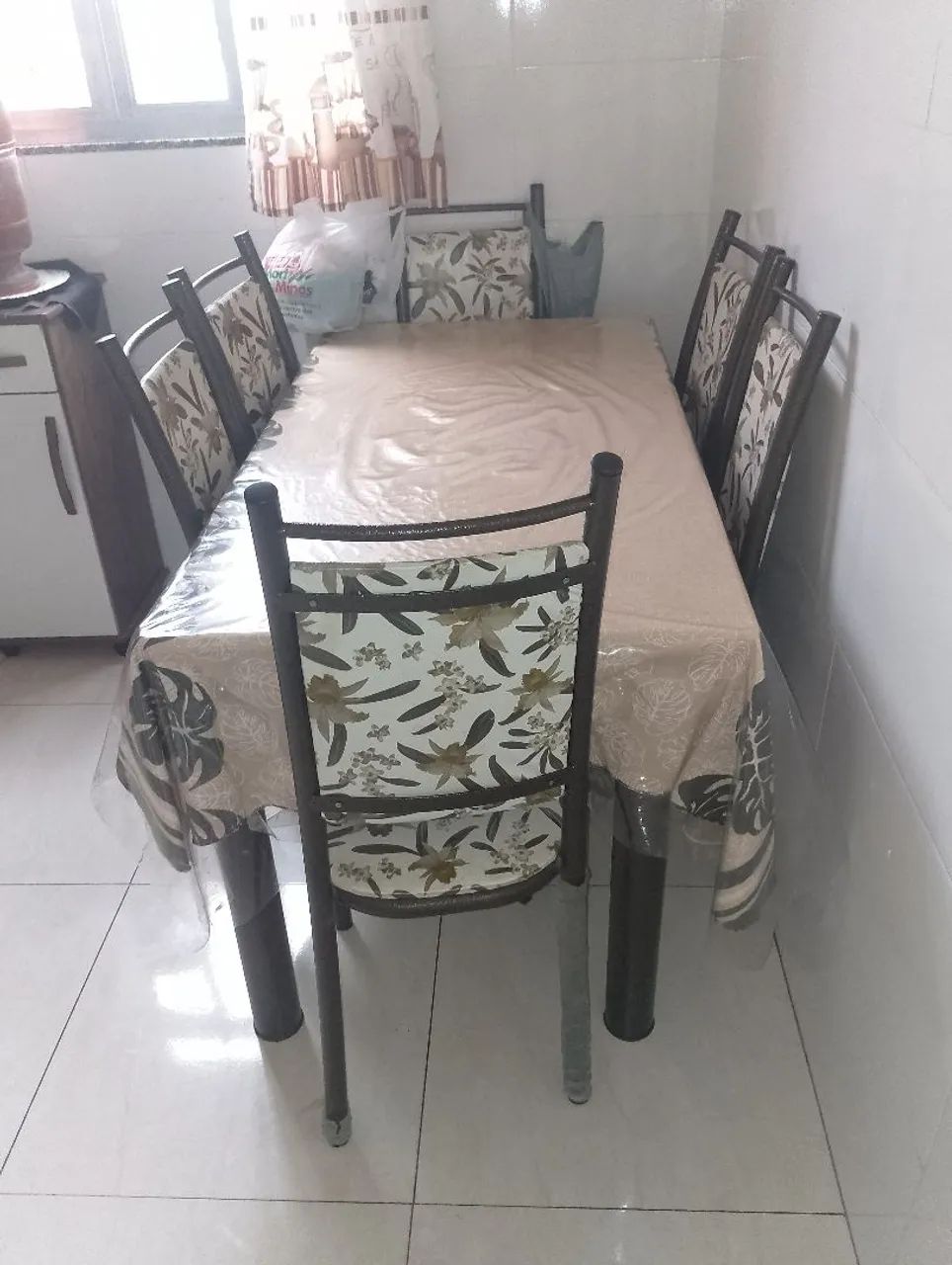 Mesa de jantar com 6 cadeiras  - Foto 2