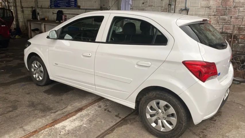 Chevrolet Onix ONIX HATCH LT 1.0 8V FlexPower 5p Mec. 2017