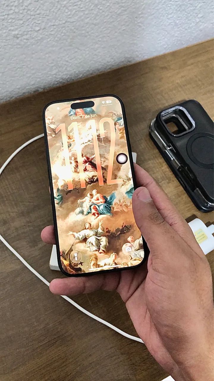 IPHONE 16 PRO BLACK 128gb + CARREGADOR ORIGINAL - Foto 2