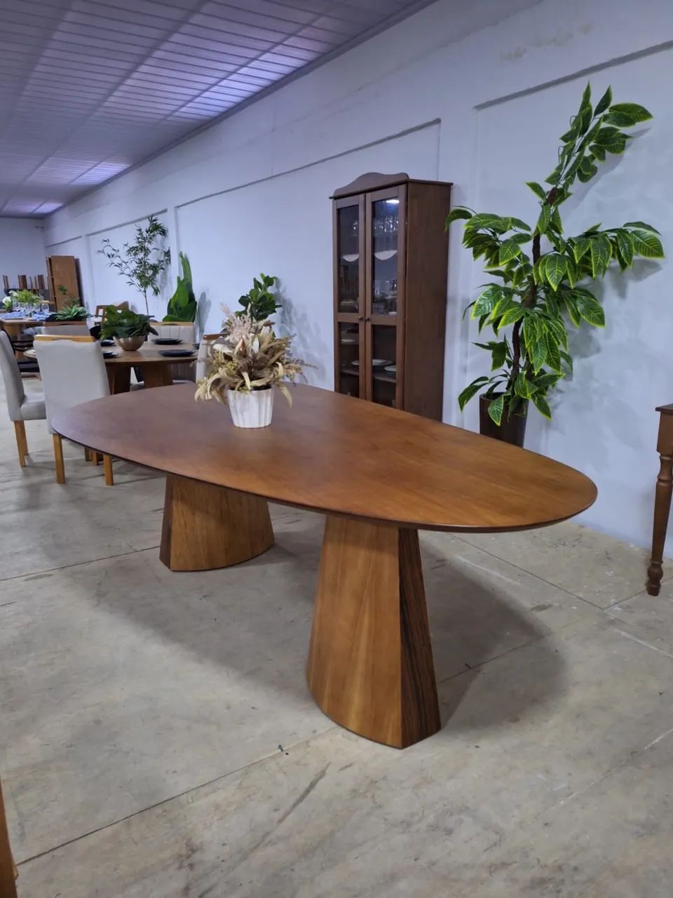 MESA DE JANTAR ORGÂNICA COM 8 CADEIRAS - Foto 2