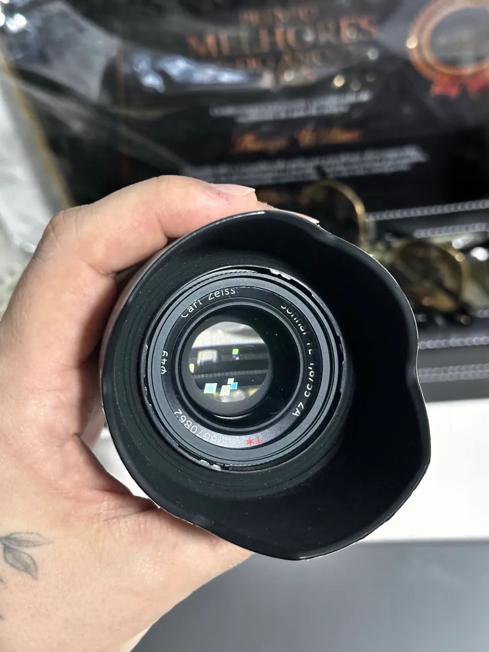 Lente Sony 55mm 1.8 zeiss - Foto 6