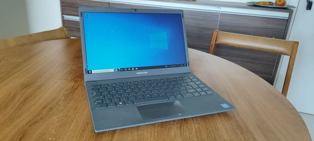 Notebook 12 geração quadcore 4gb ram SSD 120 windows 10 estado de novo ótimo desempenho