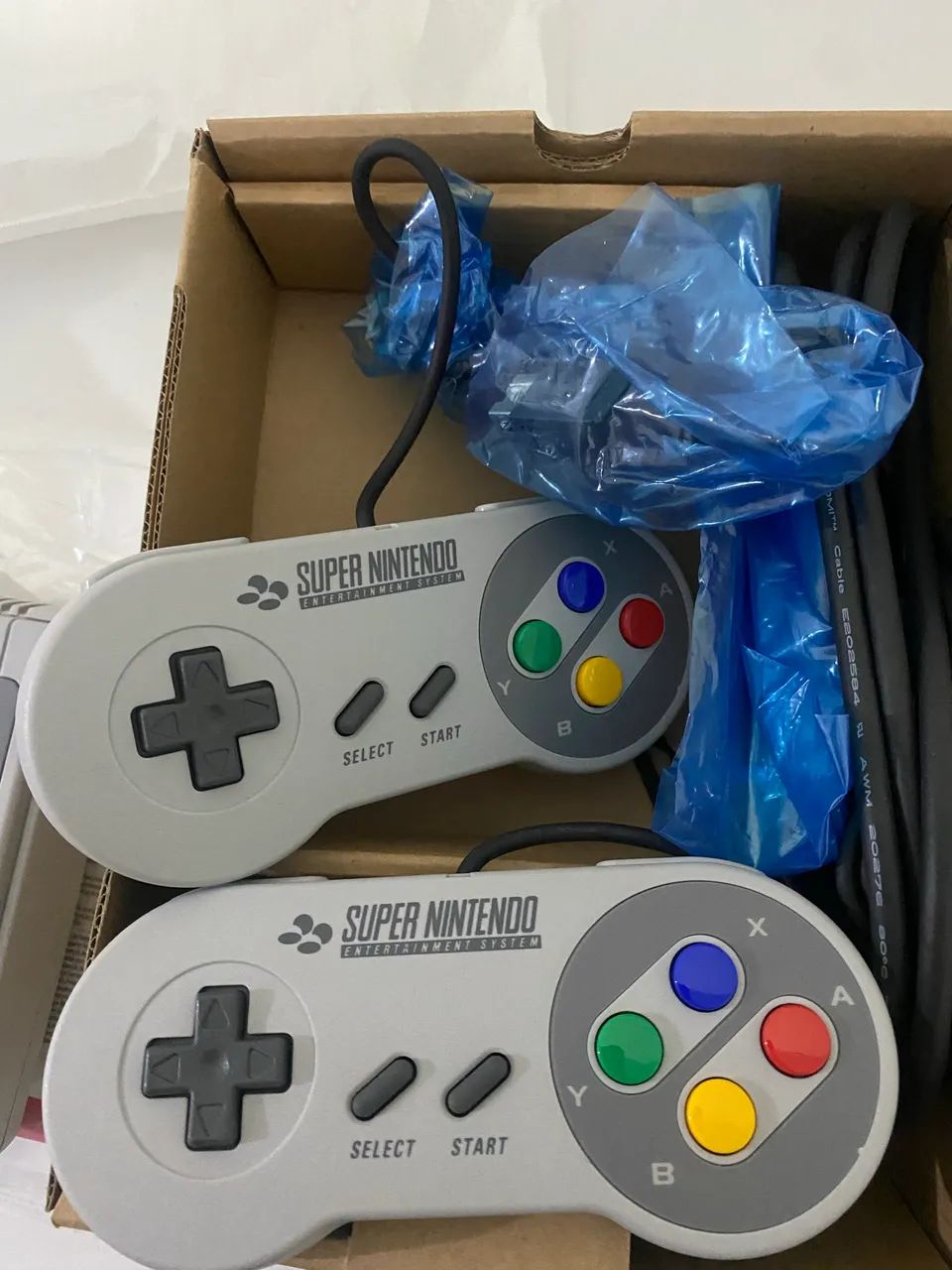 Super Nintendo Classic mini 21 jogos na memória  - Foto 3