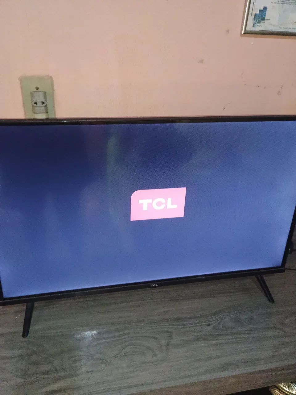 Vendo uma tv 32 polegadas com comando de voz  por 800 r$  - Foto 2
