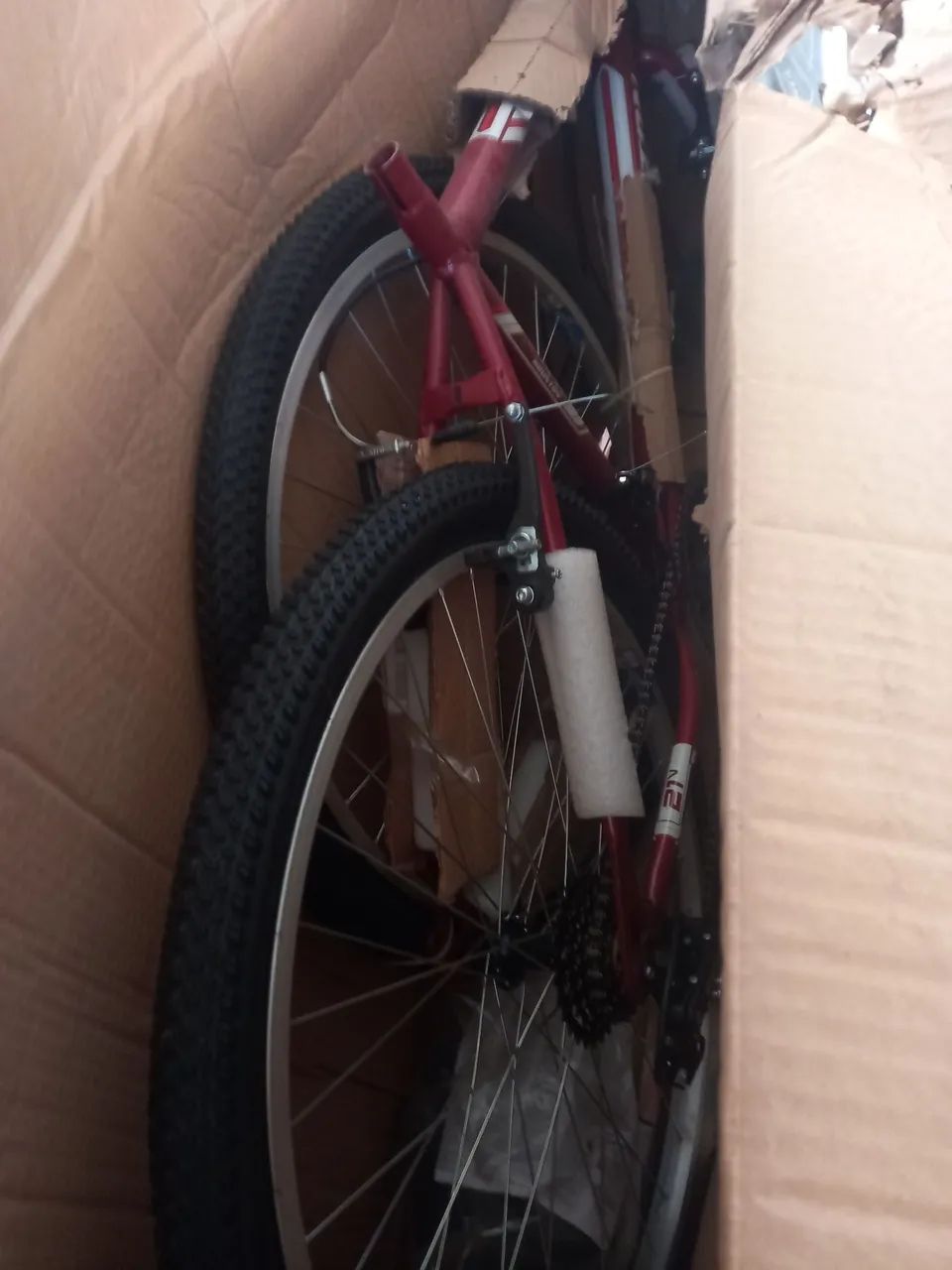 Bicicleta Houston aro  26 com 21 marchas  nova - Foto 2