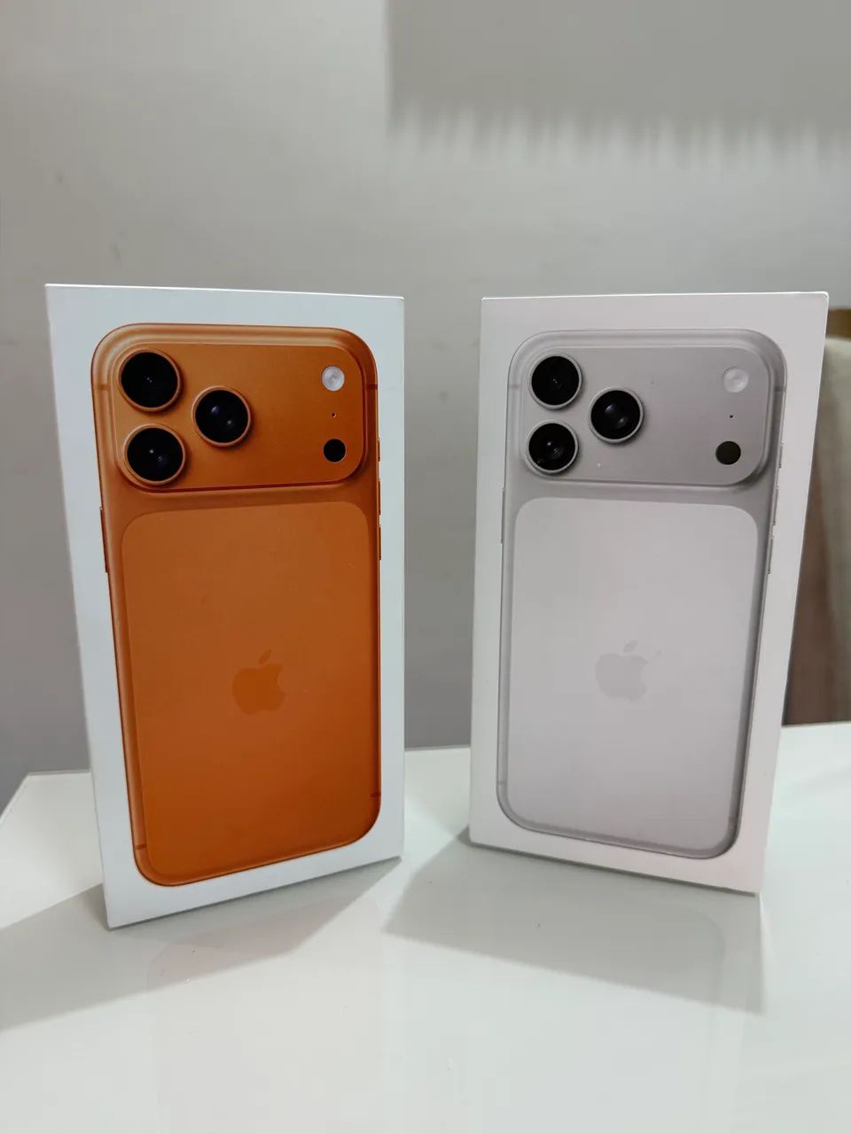 iPhone 17 pro Silver / 256g / Novo - Foto 3