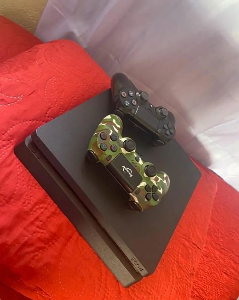 PS4 SLIM