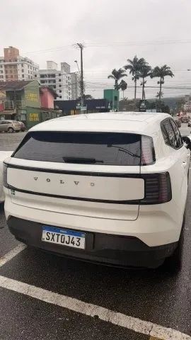 Volvo EX30 E60 Core (elétrico) 2024 - Foto 2