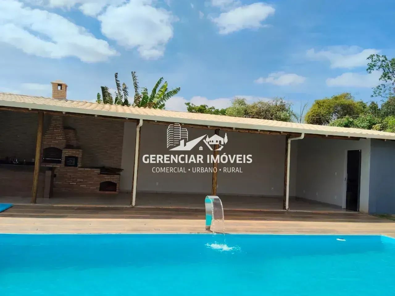 Sitio com lazer completo a venda em Juatuba MG!