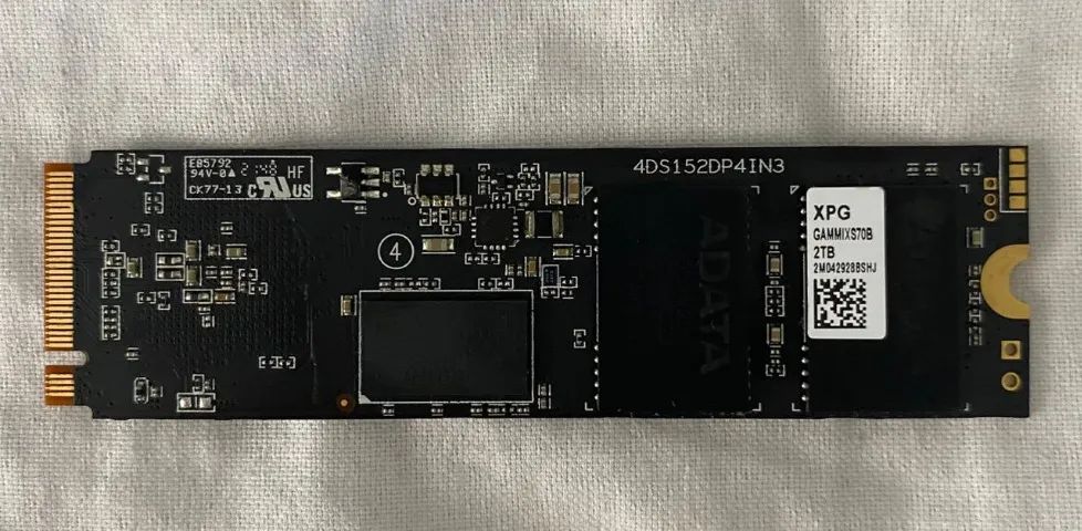 SSD NVMe XPG GAMMIX S70 Blade 2TB Leitura: 7400MB/s e Gravação