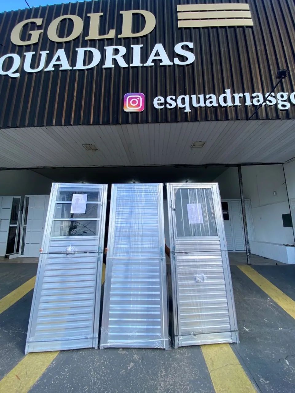PORTAS DE ALÚMINIO 2.10X60,70 E 80CM - PROMOÇÃO ÚNICA