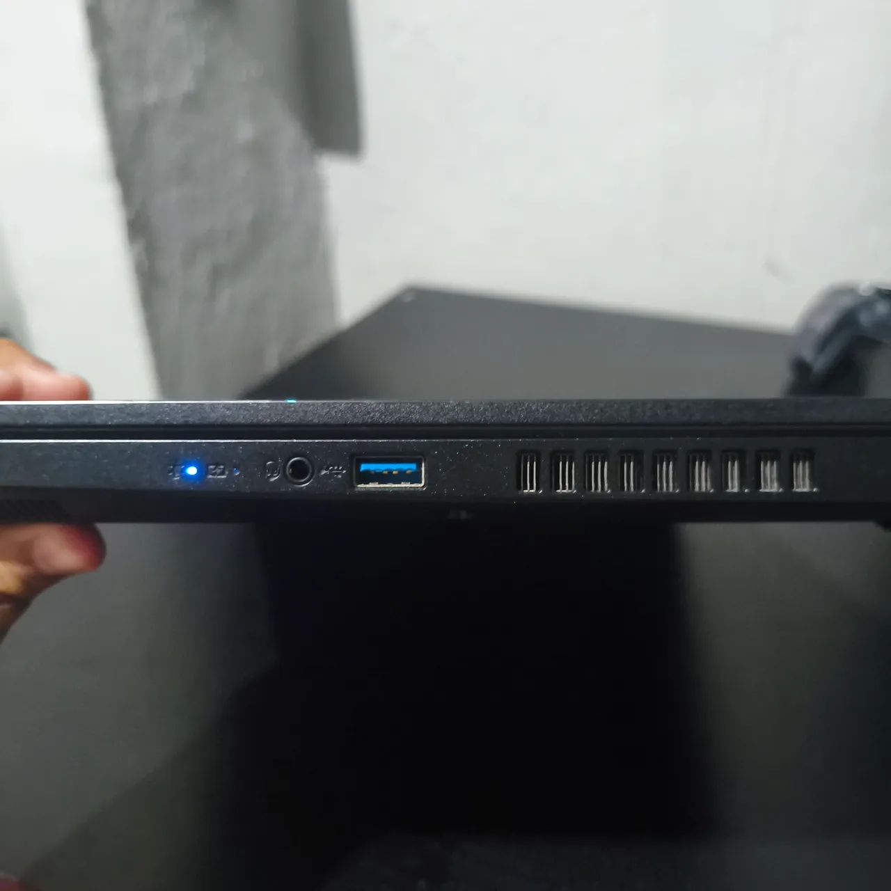 Notebook Acer Nitro V15  - Foto 3