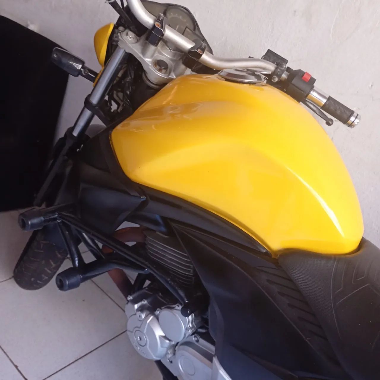 Moto CB300 - Foto 2