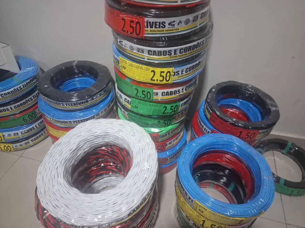 Fio elétrico 2,5mm, 6,00 mm, 1 via, 2 vias torcido, para sua residência , empresa ou sitio