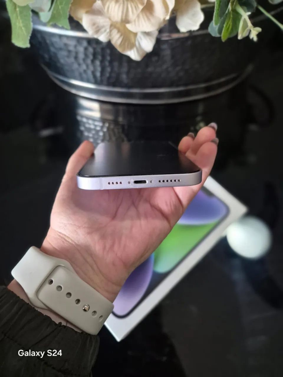 Vendo IPhone 14 Plus Roxo ?