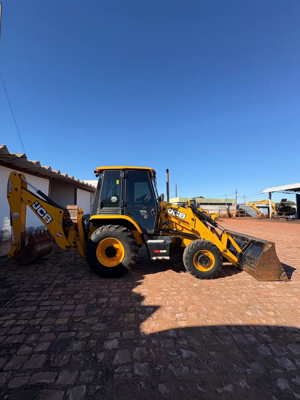 Retroescavadeira JCB 3CX - Foto 3