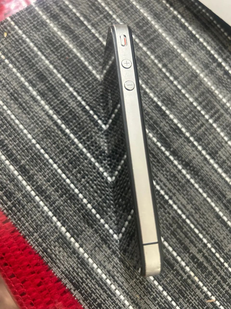 Celular iPhone 4 para retirada de peças ou colecionadores  - Foto 4