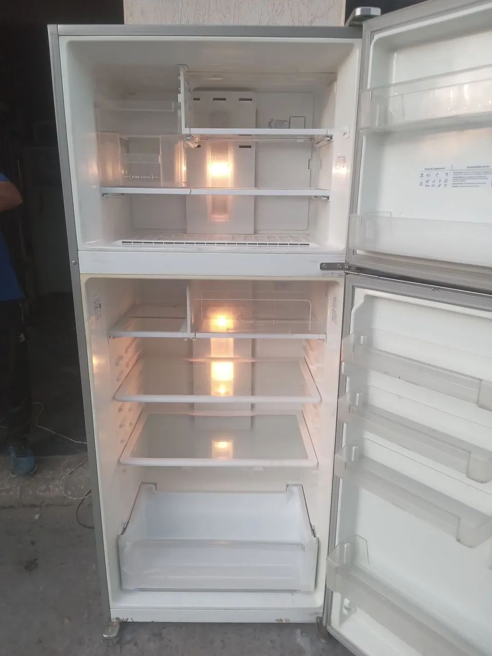 Geladeira Electrolux Frost Free DF 80X