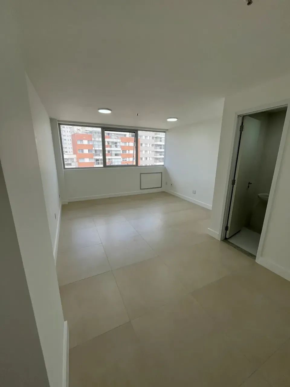 Prédio/Edifício inteiro para aluguel possui 24 metros quadrados - Foto 2