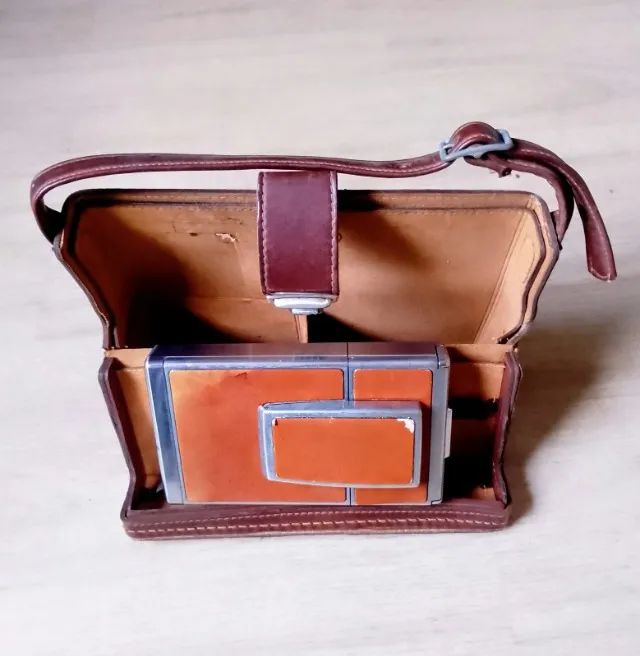 CÂMERA POLAROID SX-70 - COM CASE - Original - Vitange - Foto 4