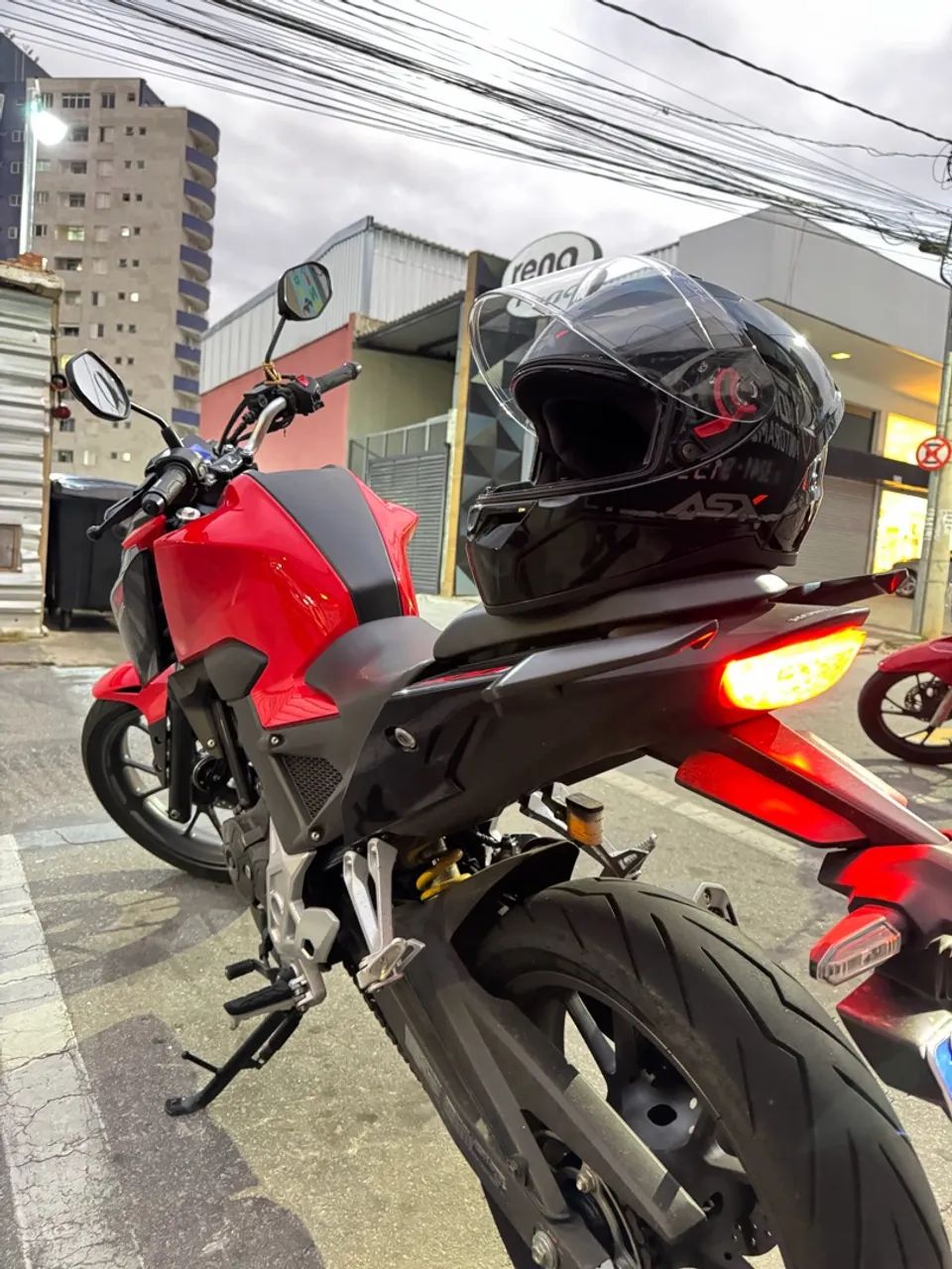 CB 300f  - Foto 2