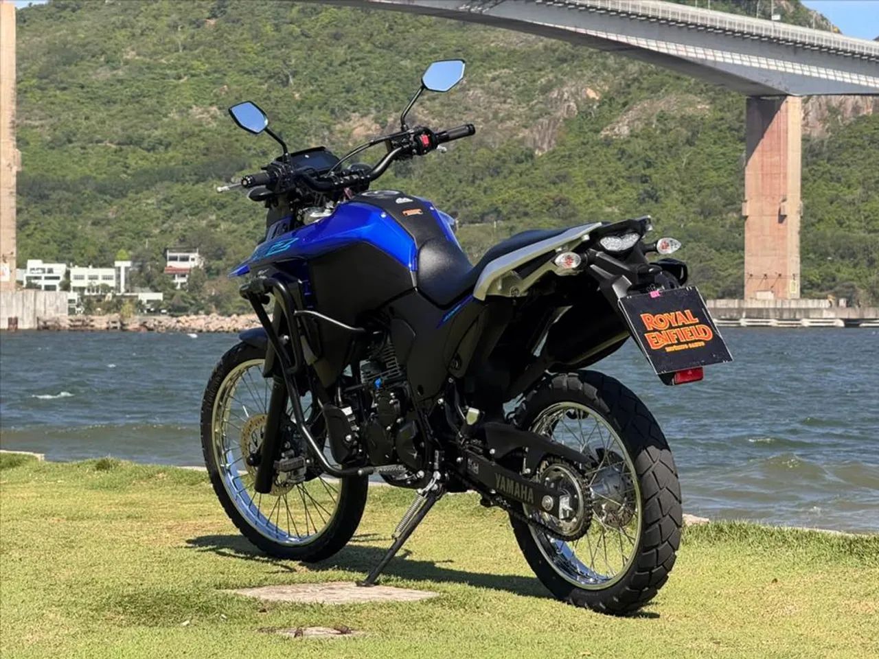YAMAHA XTZ 250 LANDER CONNECTED - Foto 4