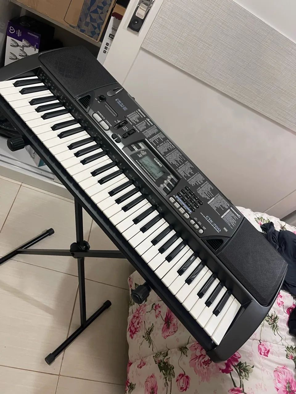 Teclado musical Casio ctk-700