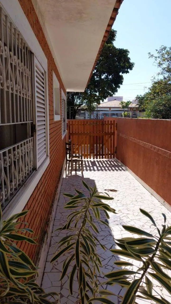 Casa para alugar em Campinas, Parque São Quirino, com 4 quartos, com 395 m² - Foto 3