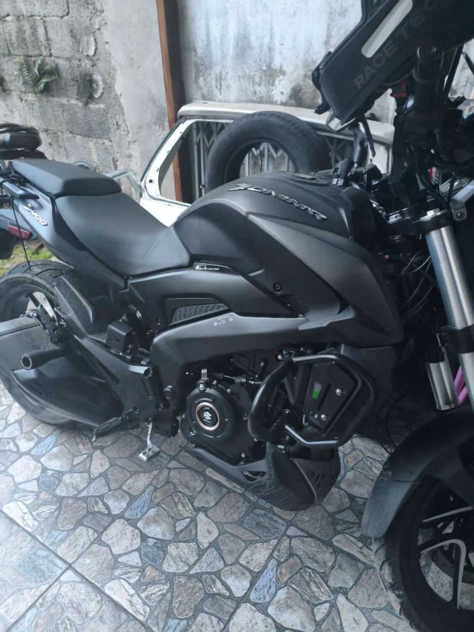 bajaj dominar 400 - Foto 5