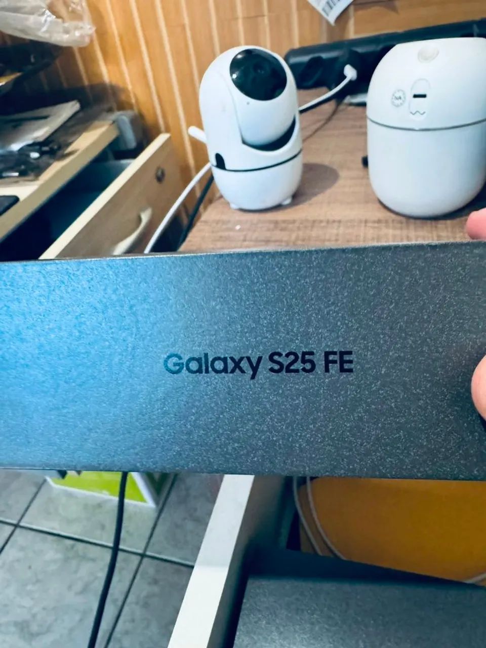 SAMSUNG S25 FE  - Foto 2
