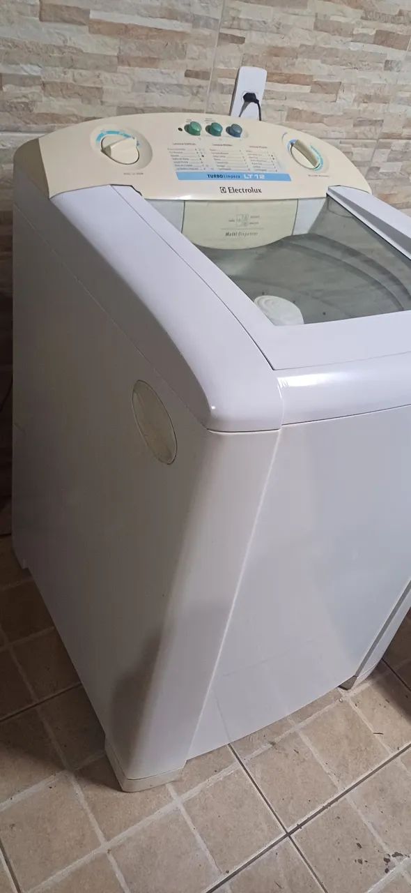 Máquina de lavar Electrolux turbo 12kg 110v  - Foto 3