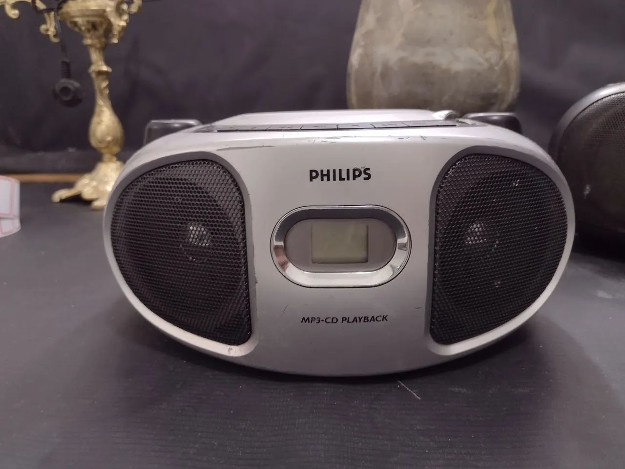 Rádio antigo 