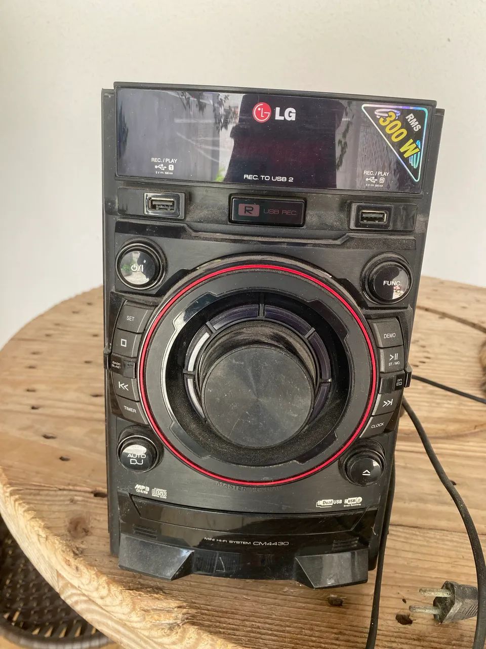 Mini Sistem LG