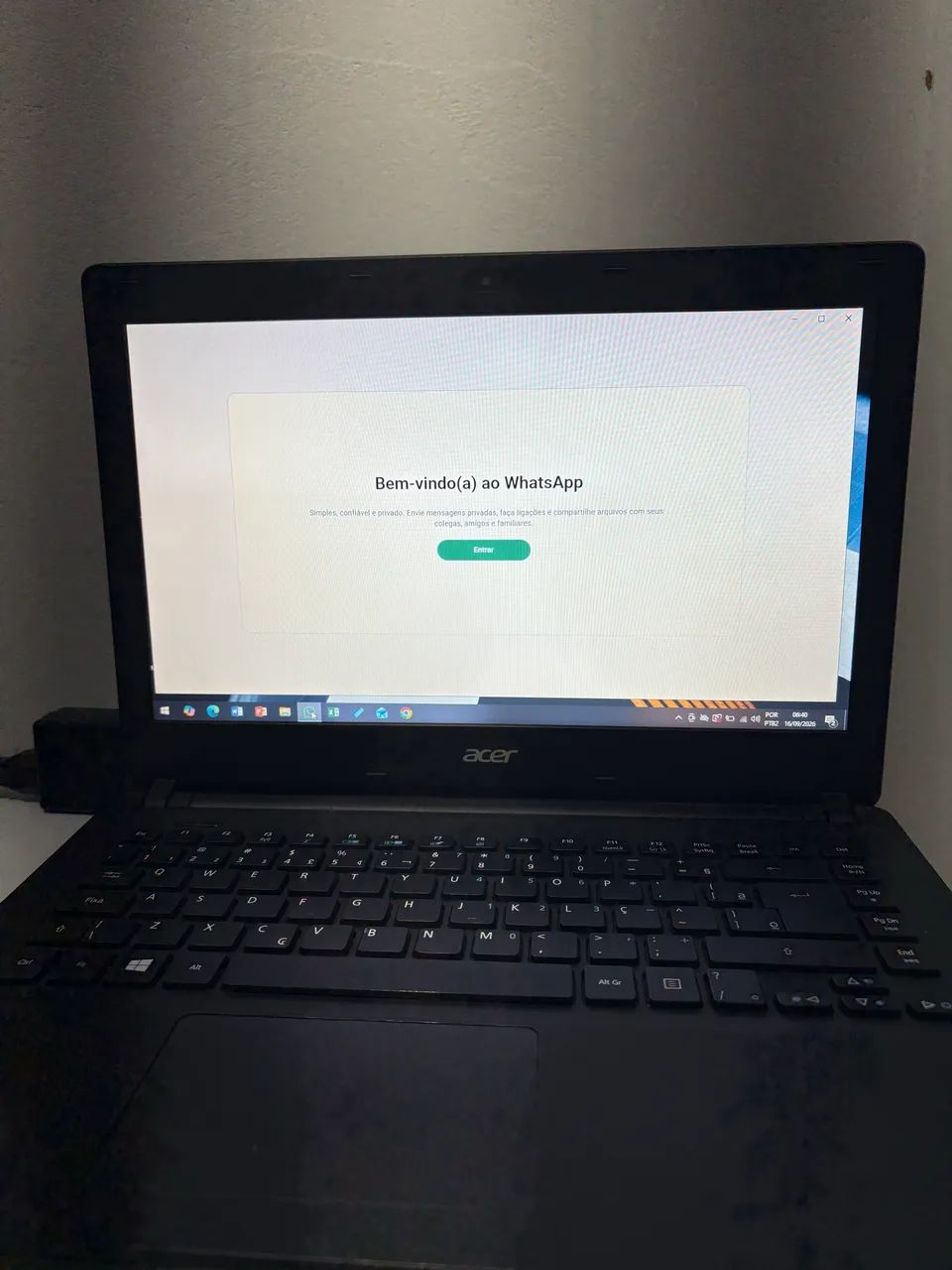 Notebook Acer 4GB RAM SSD 120GB Windows