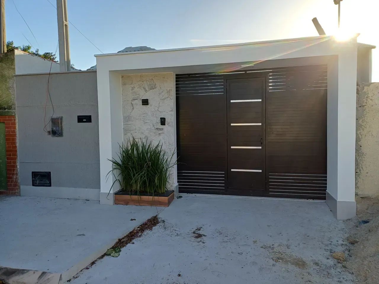 Belissima casa 3 quartos com 1 suite 675 mil