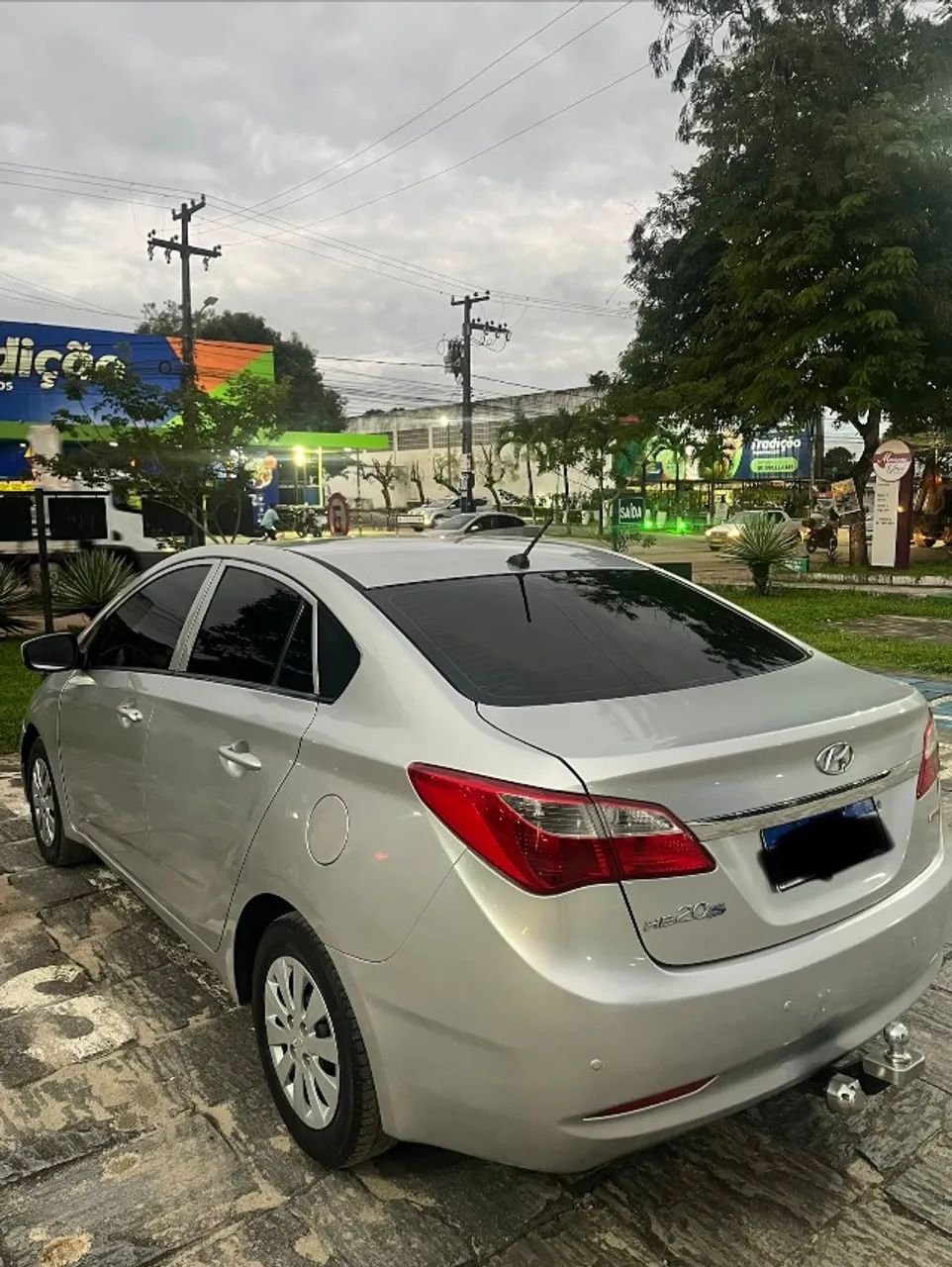 Hyundai Hb20S C.PLUS/C.STYLE1.0 FLEX 12V MEC. 4P 2015