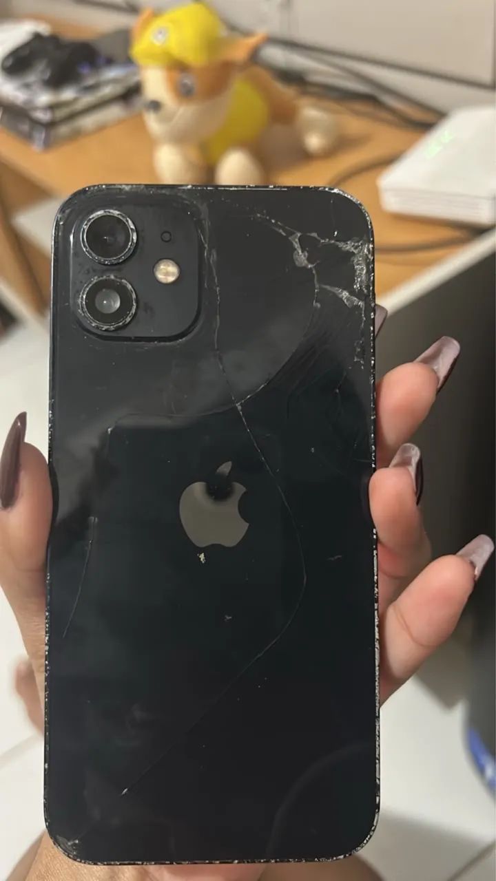 iPhone 12 azul marinho 